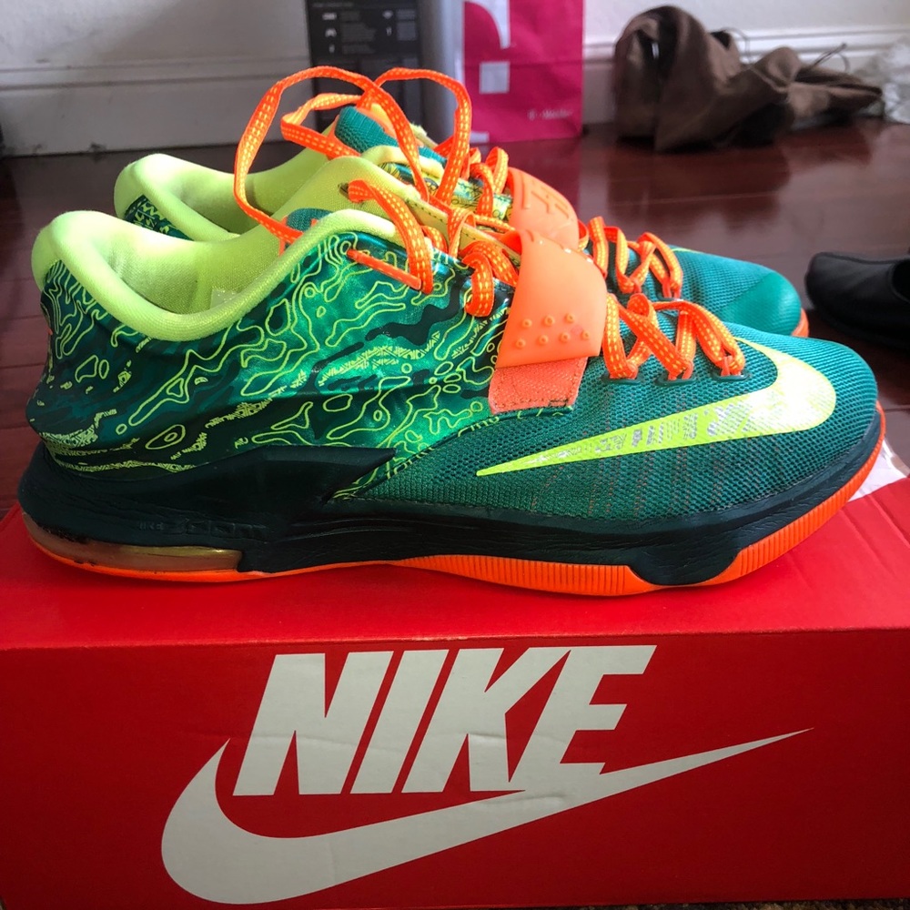 Nike Kd 7 “Weatherman” Size 9.5